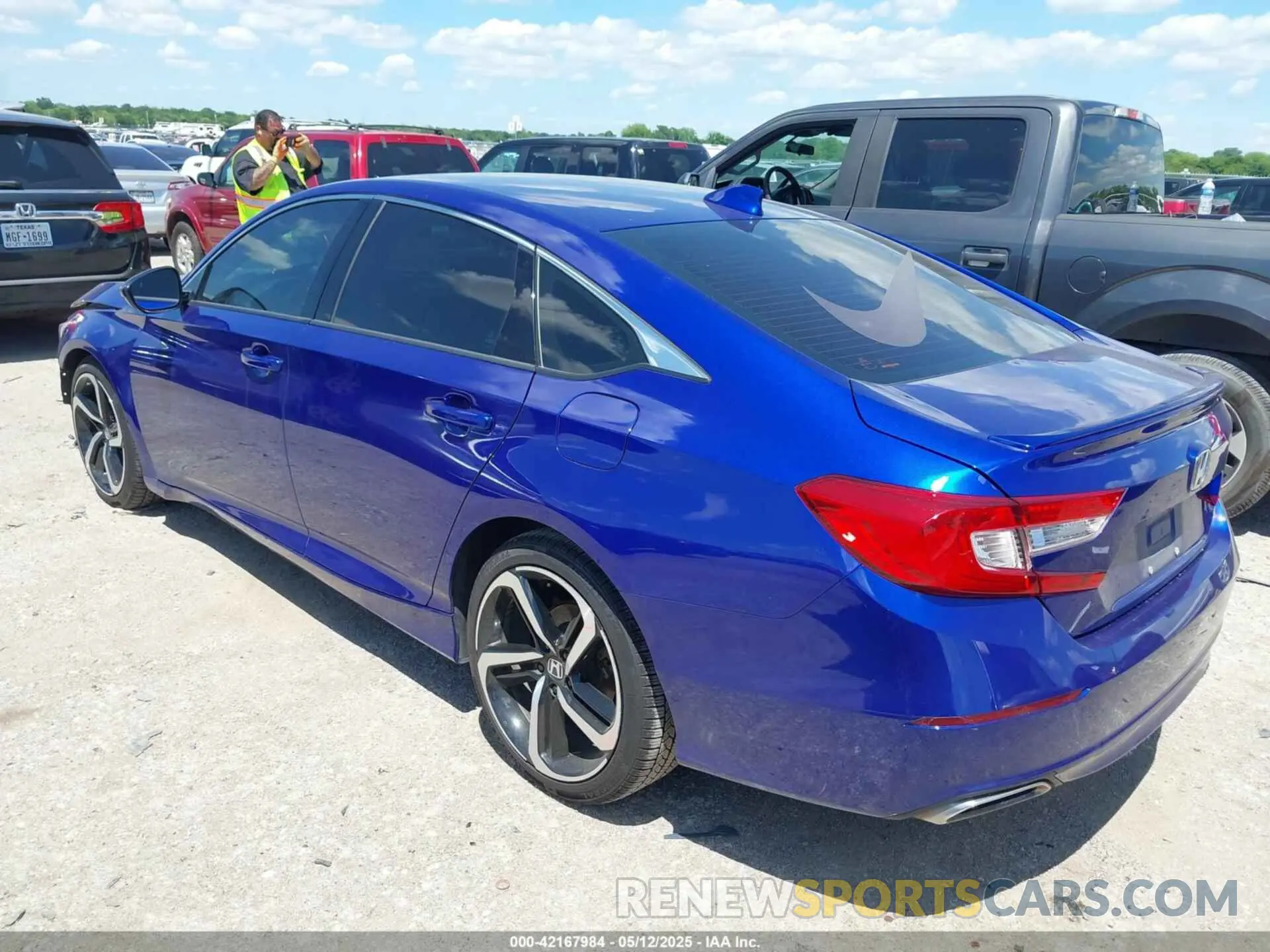3 Photograph of a damaged car 1HGCV2F36KA007299 HONDA ACCORD 2019
