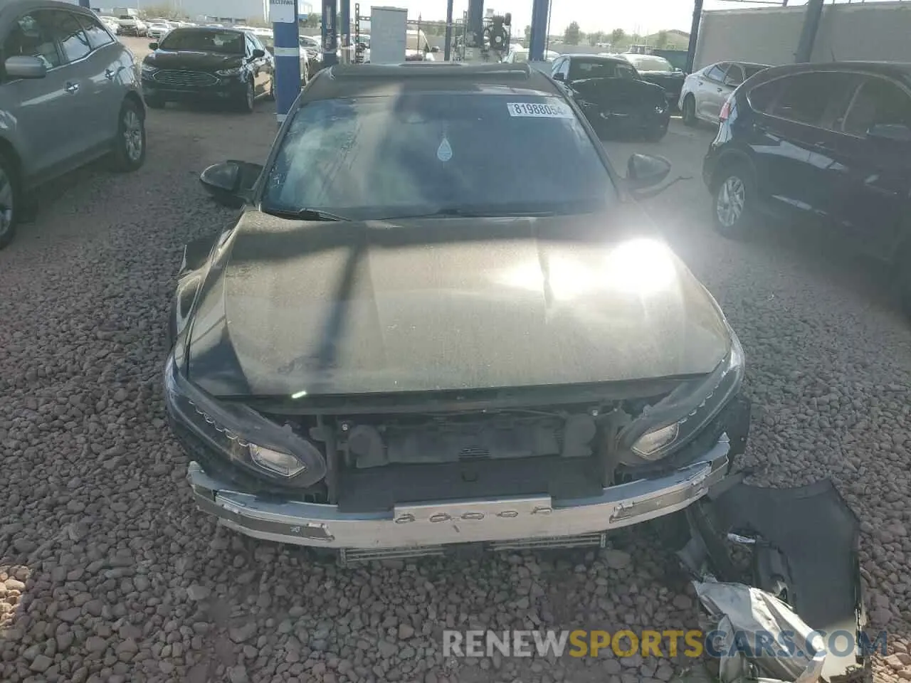 5 Photograph of a damaged car 1HGCV2F36KA008131 HONDA ACCORD 2019