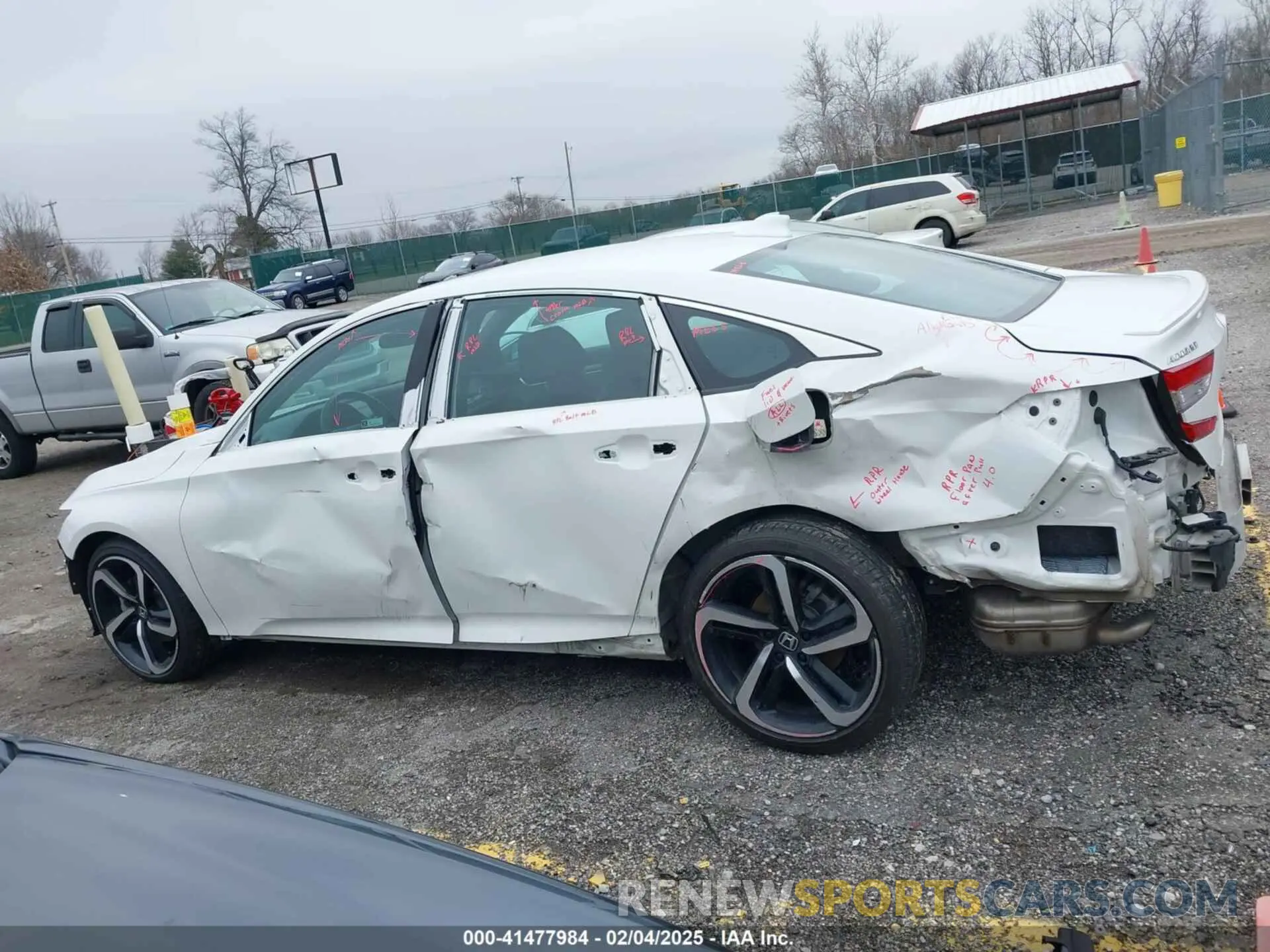 15 Photograph of a damaged car 1HGCV2F36KA036141 HONDA ACCORD 2019