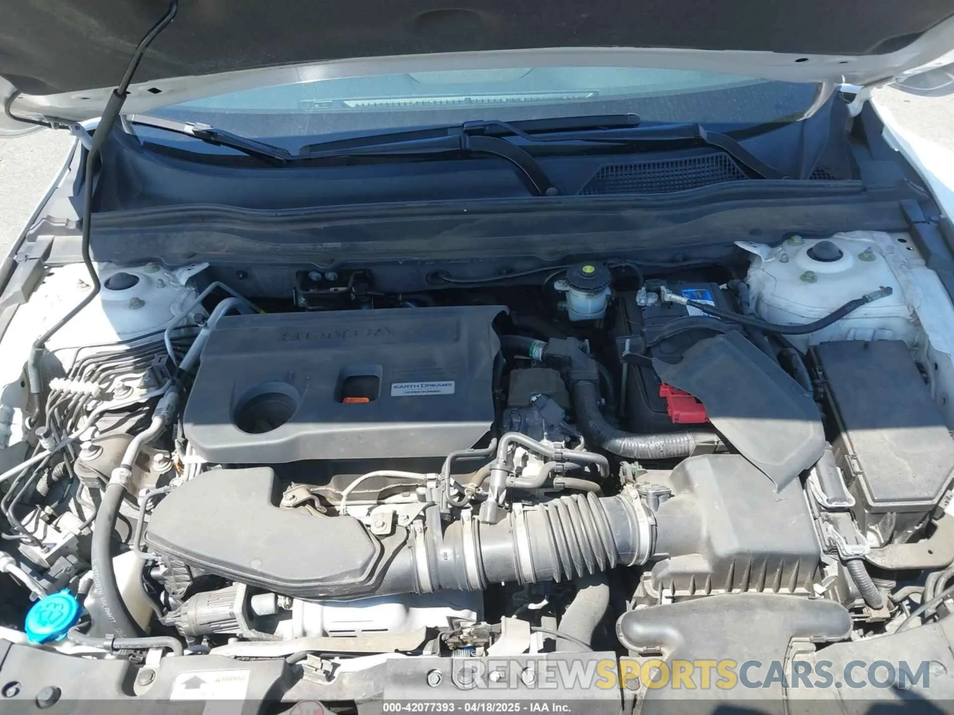 10 Photograph of a damaged car 1HGCV2F37KA016576 HONDA ACCORD 2019