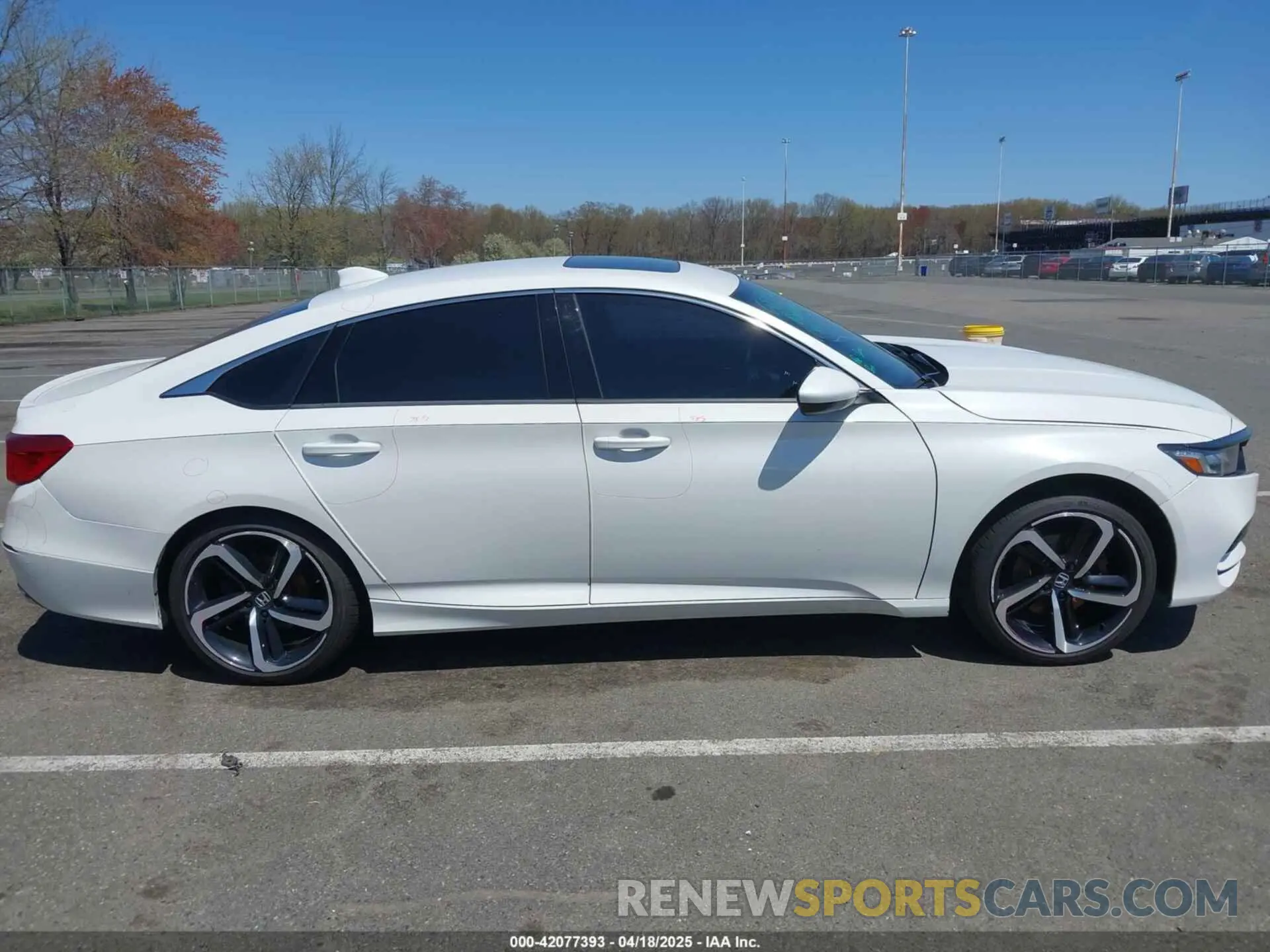 13 Photograph of a damaged car 1HGCV2F37KA016576 HONDA ACCORD 2019