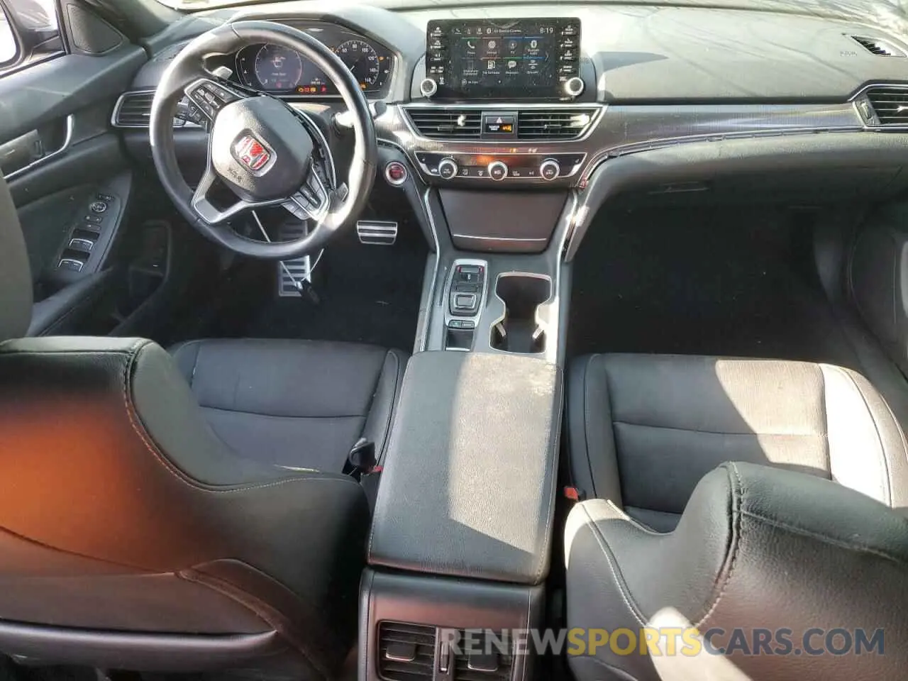 8 Photograph of a damaged car 1HGCV2F37KA025178 HONDA ACCORD 2019