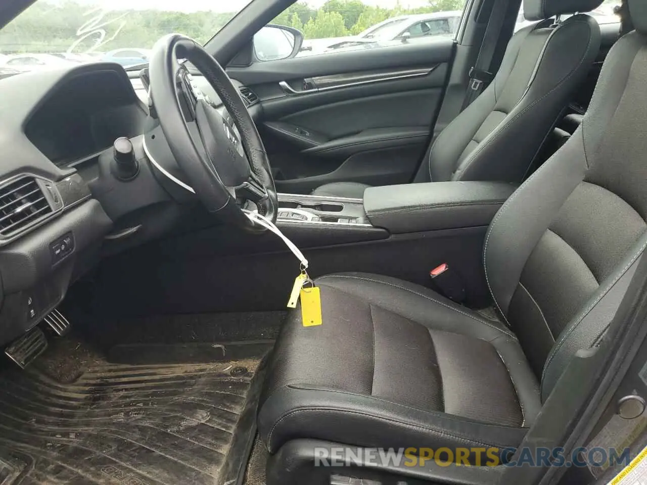 7 Photograph of a damaged car 1HGCV2F37KA033801 HONDA ACCORD 2019