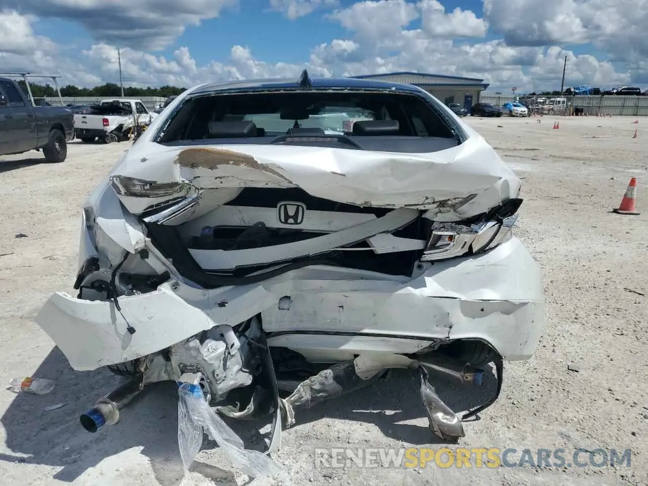 6 Photograph of a damaged car 1HGCV2F38KA002251 HONDA ACCORD 2019