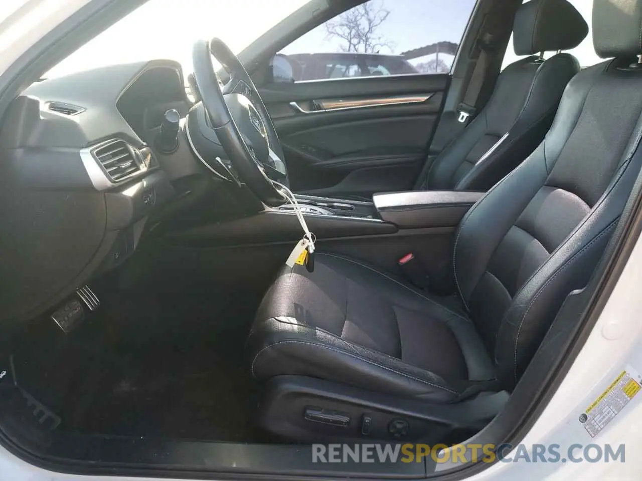 7 Photograph of a damaged car 1HGCV2F38KA005313 HONDA ACCORD 2019