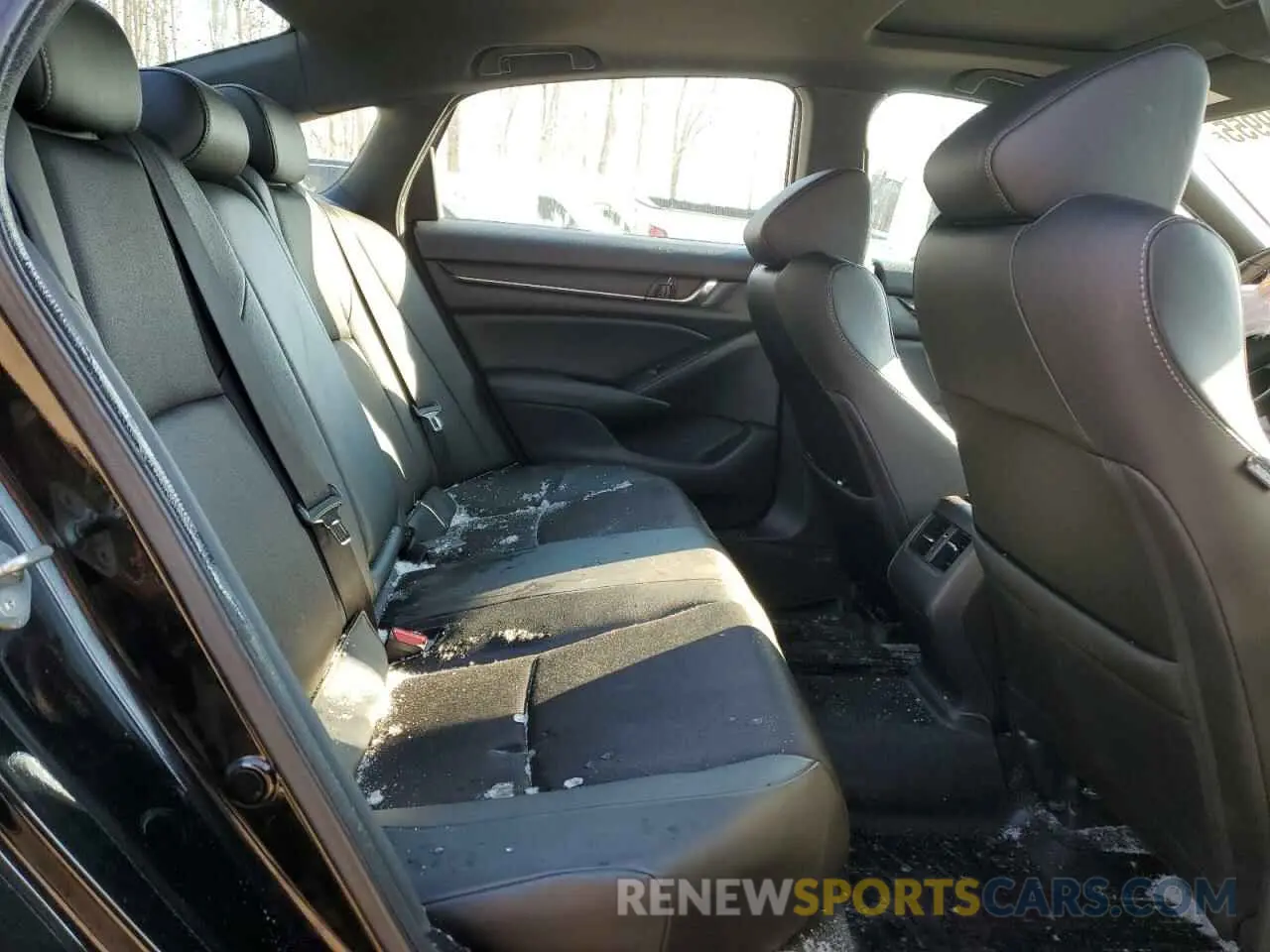 11 Photograph of a damaged car 1HGCV2F38KA014450 HONDA ACCORD 2019