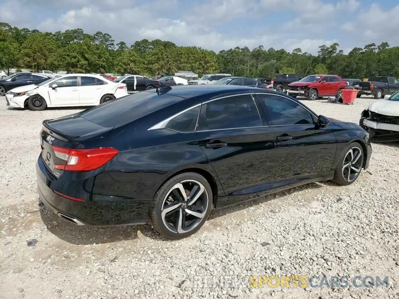 3 Photograph of a damaged car 1HGCV2F39KA034125 HONDA ACCORD 2019