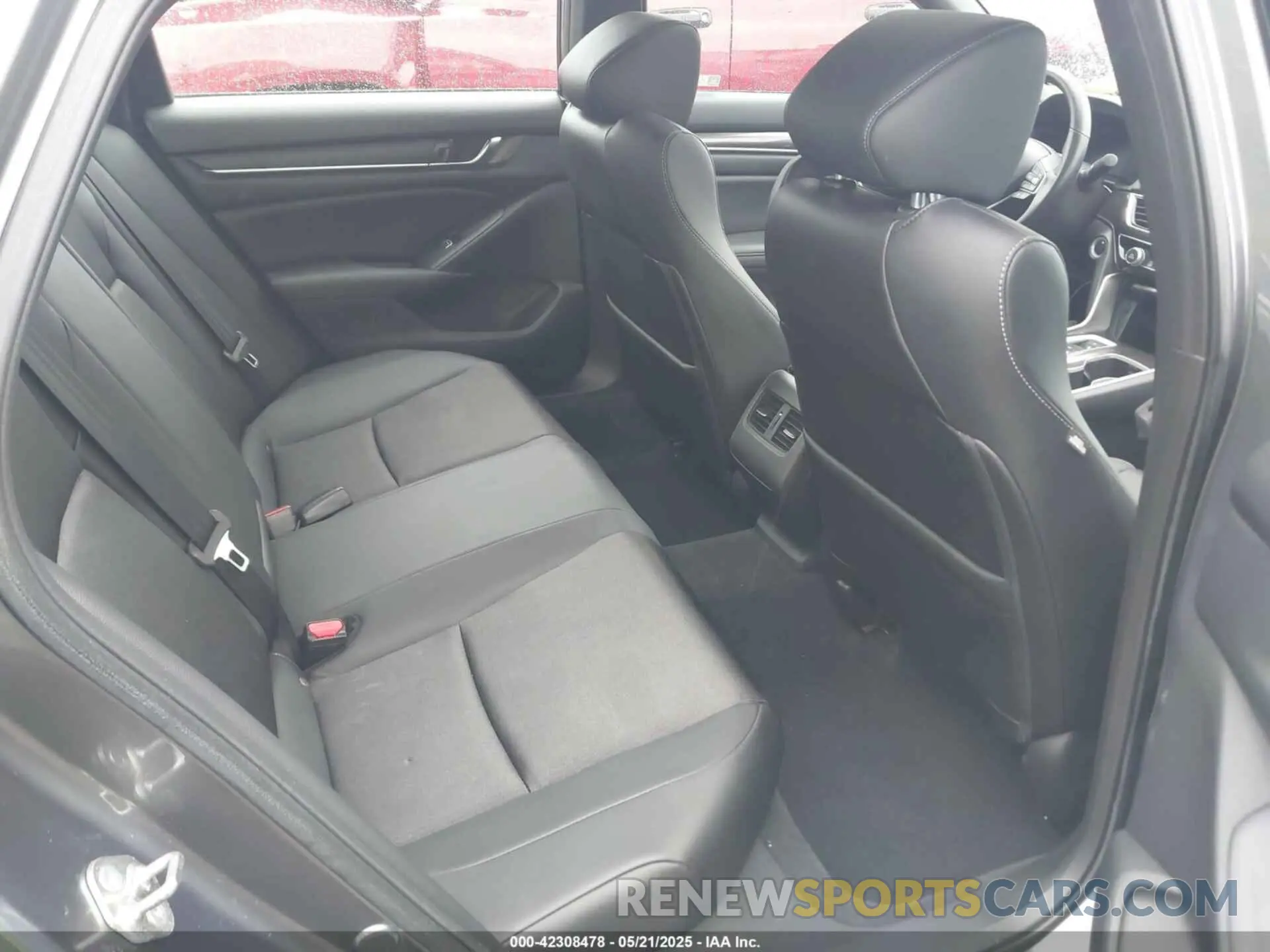 8 Photograph of a damaged car 1HGCV2F3XKA002879 HONDA ACCORD 2019