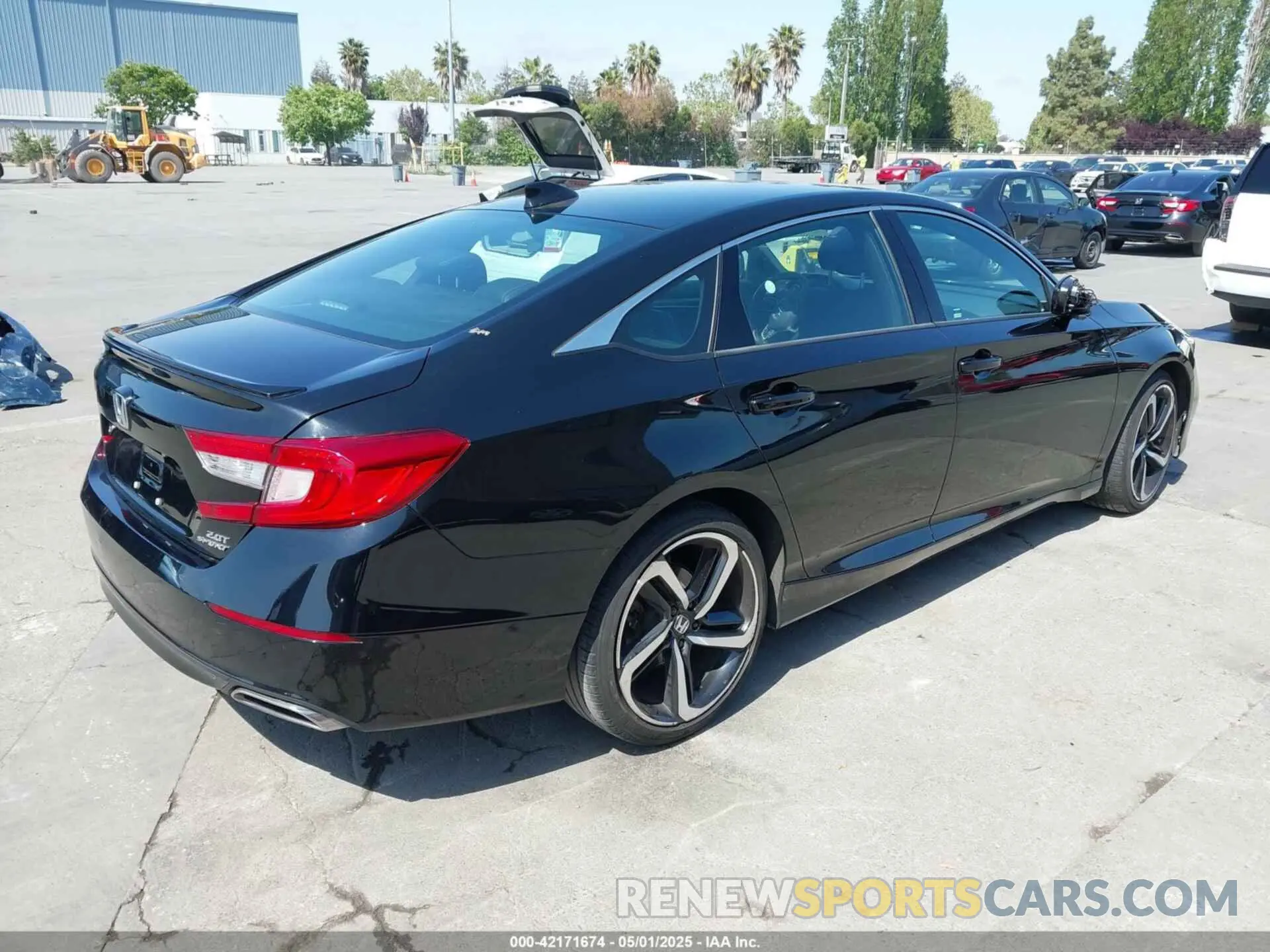 4 Photograph of a damaged car 1HGCV2F3XKA020069 HONDA ACCORD 2019