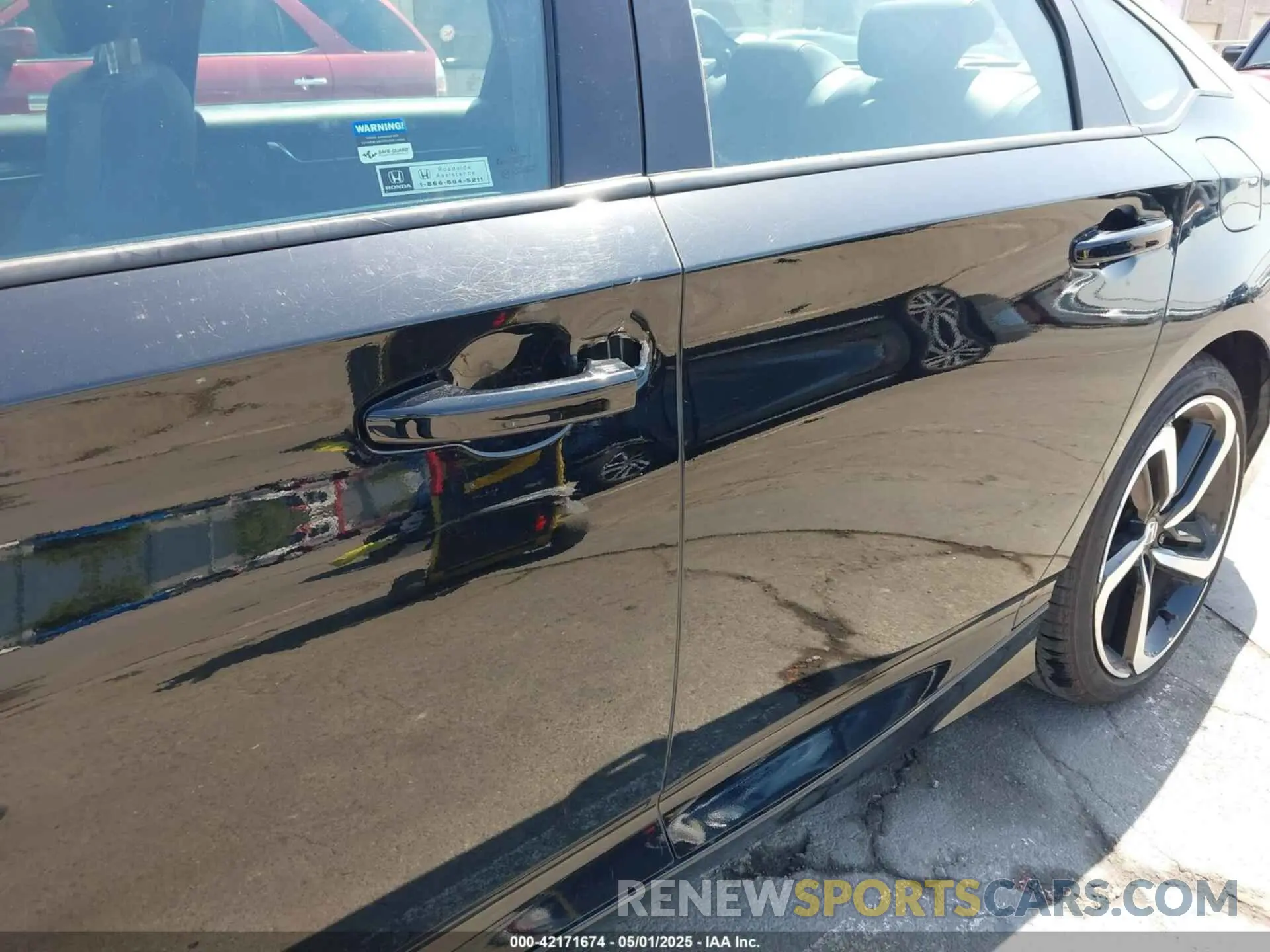 6 Photograph of a damaged car 1HGCV2F3XKA020069 HONDA ACCORD 2019