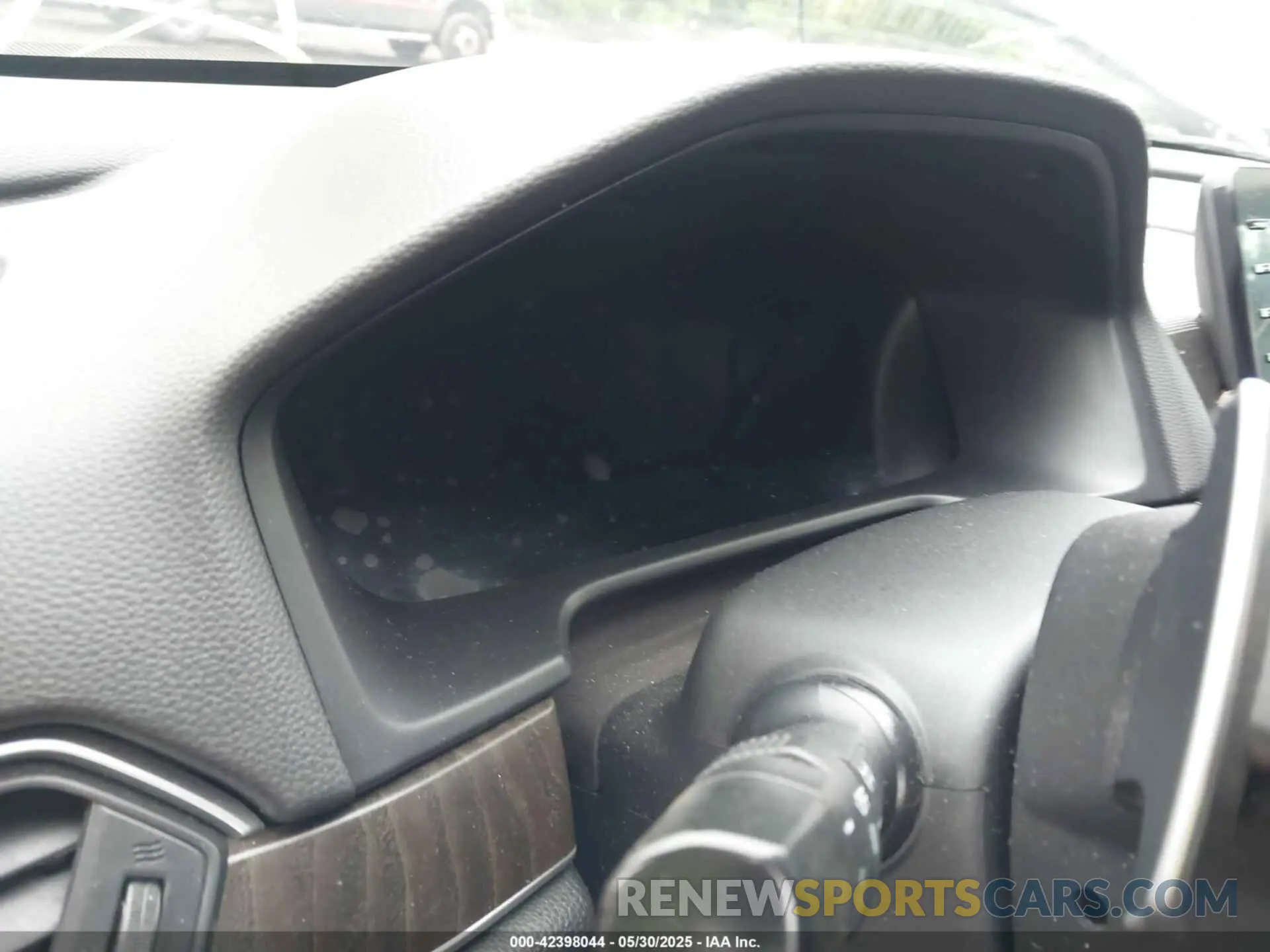 15 Photograph of a damaged car 1HGCV2F56KA012066 HONDA ACCORD 2019
