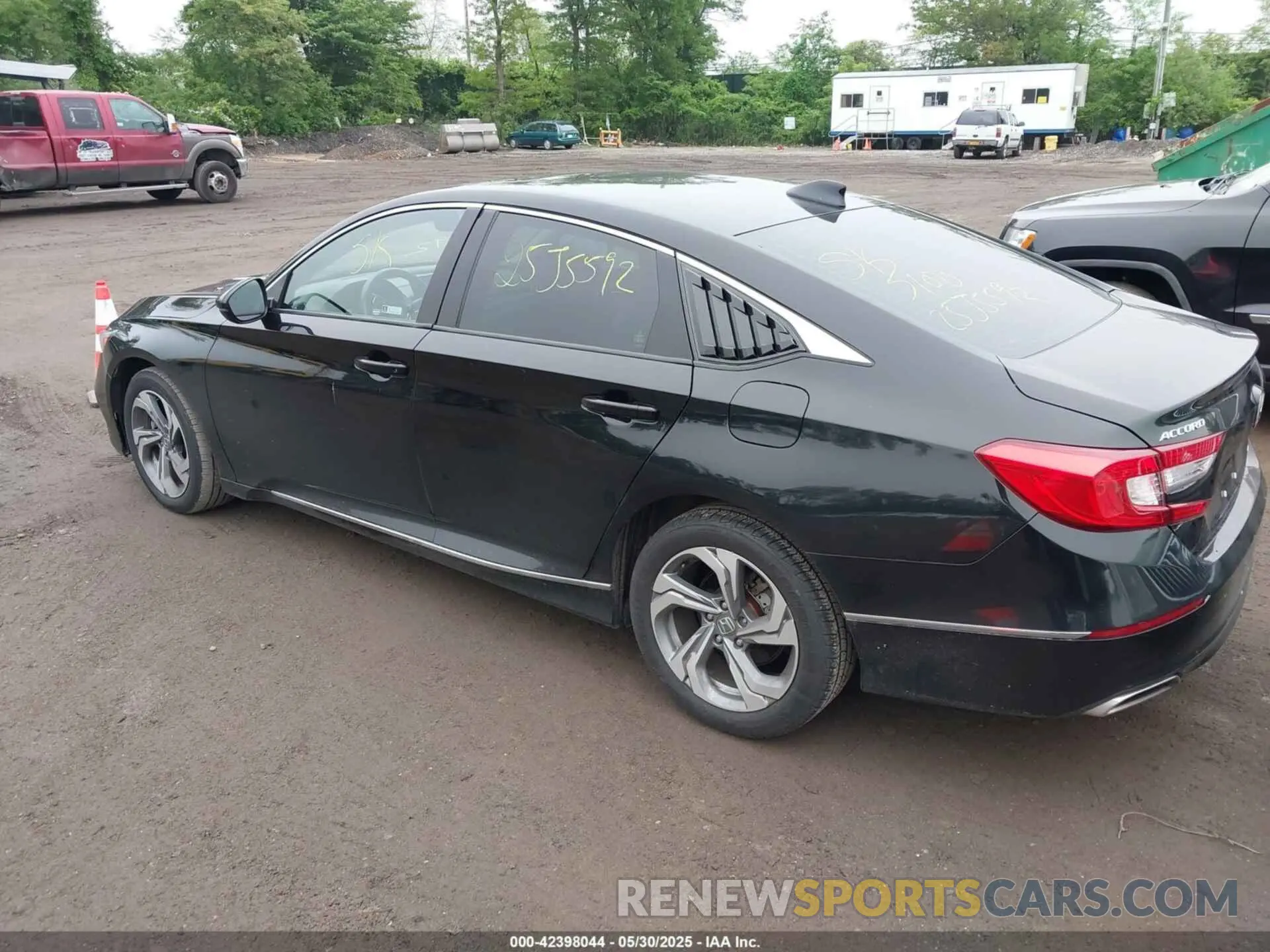 3 Photograph of a damaged car 1HGCV2F56KA012066 HONDA ACCORD 2019