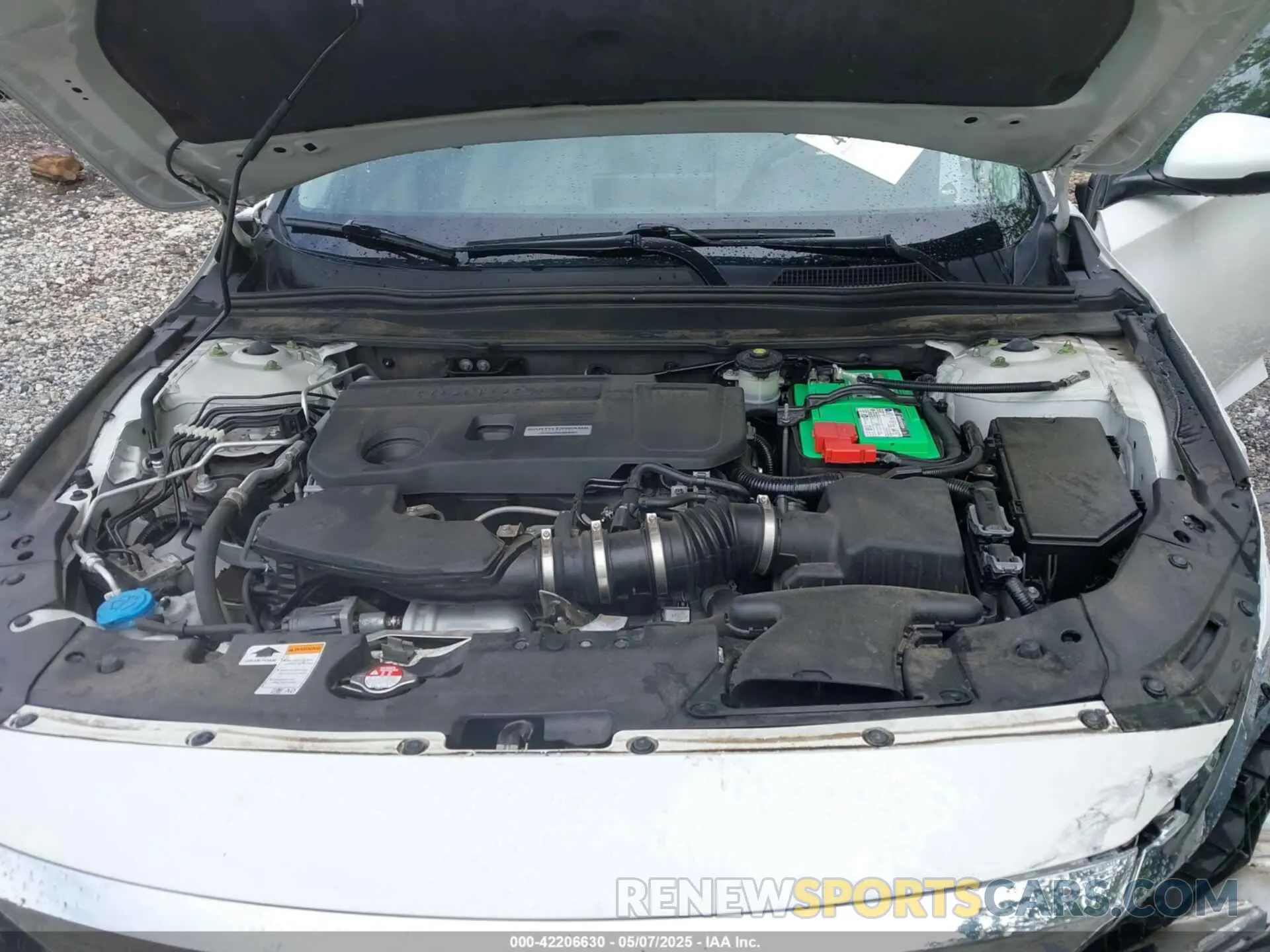 10 Photograph of a damaged car 1HGCV2F59KA007282 HONDA ACCORD 2019