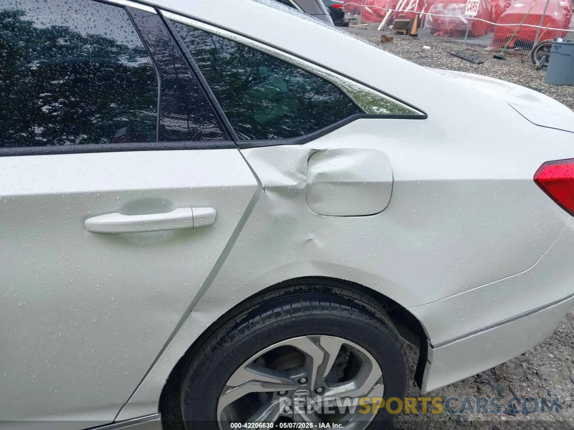 6 Photograph of a damaged car 1HGCV2F59KA007282 HONDA ACCORD 2019