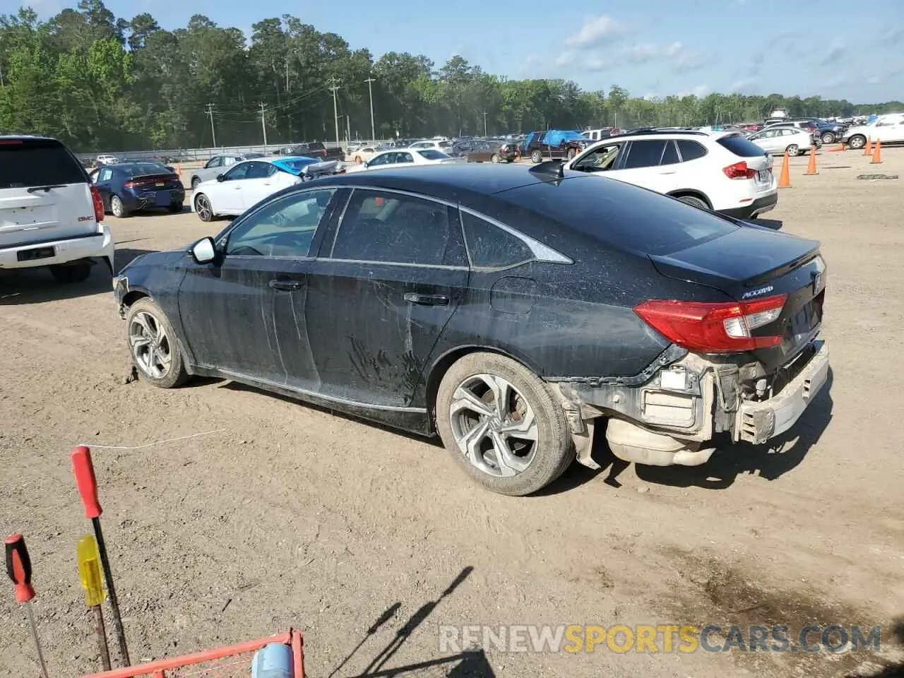3 Photograph of a damaged car 1HGCV2F59KA031016 HONDA ACCORD 2019