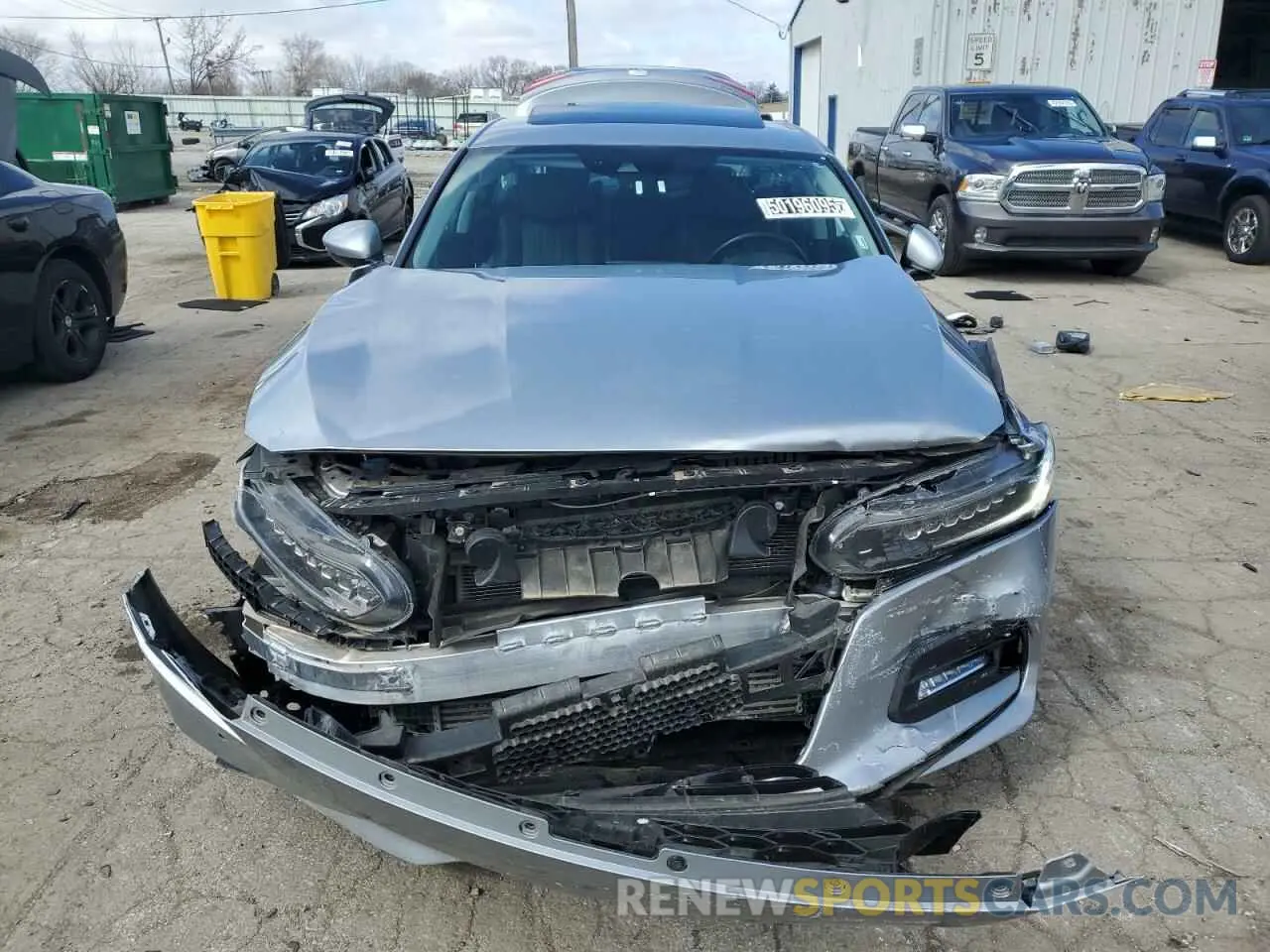 5 Photograph of a damaged car 1HGCV2F90KA035538 HONDA ACCORD 2019