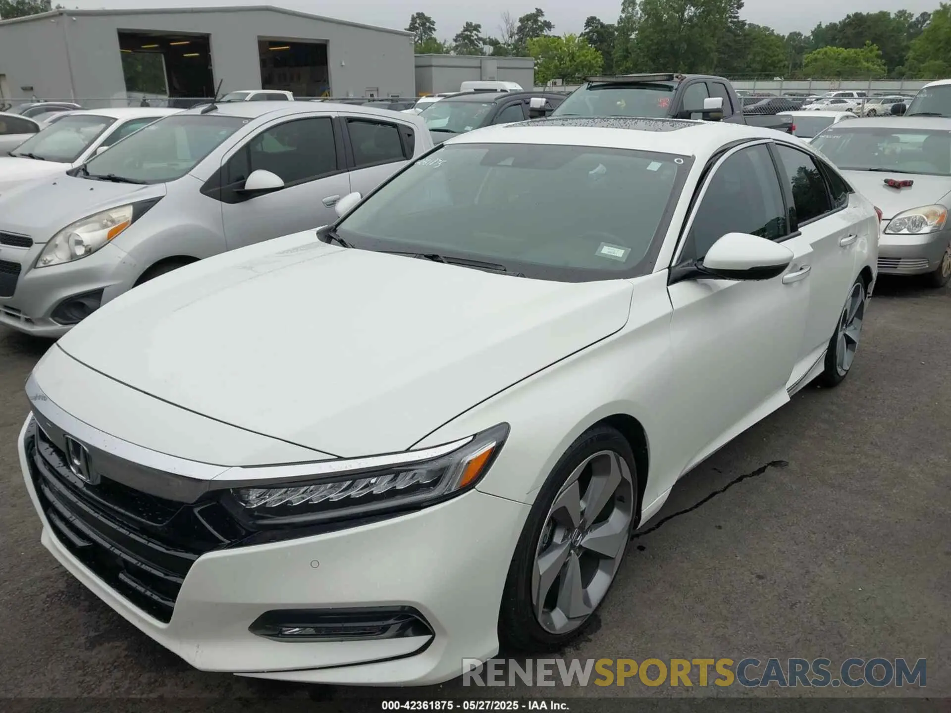 2 Photograph of a damaged car 1HGCV2F91KA006047 HONDA ACCORD 2019