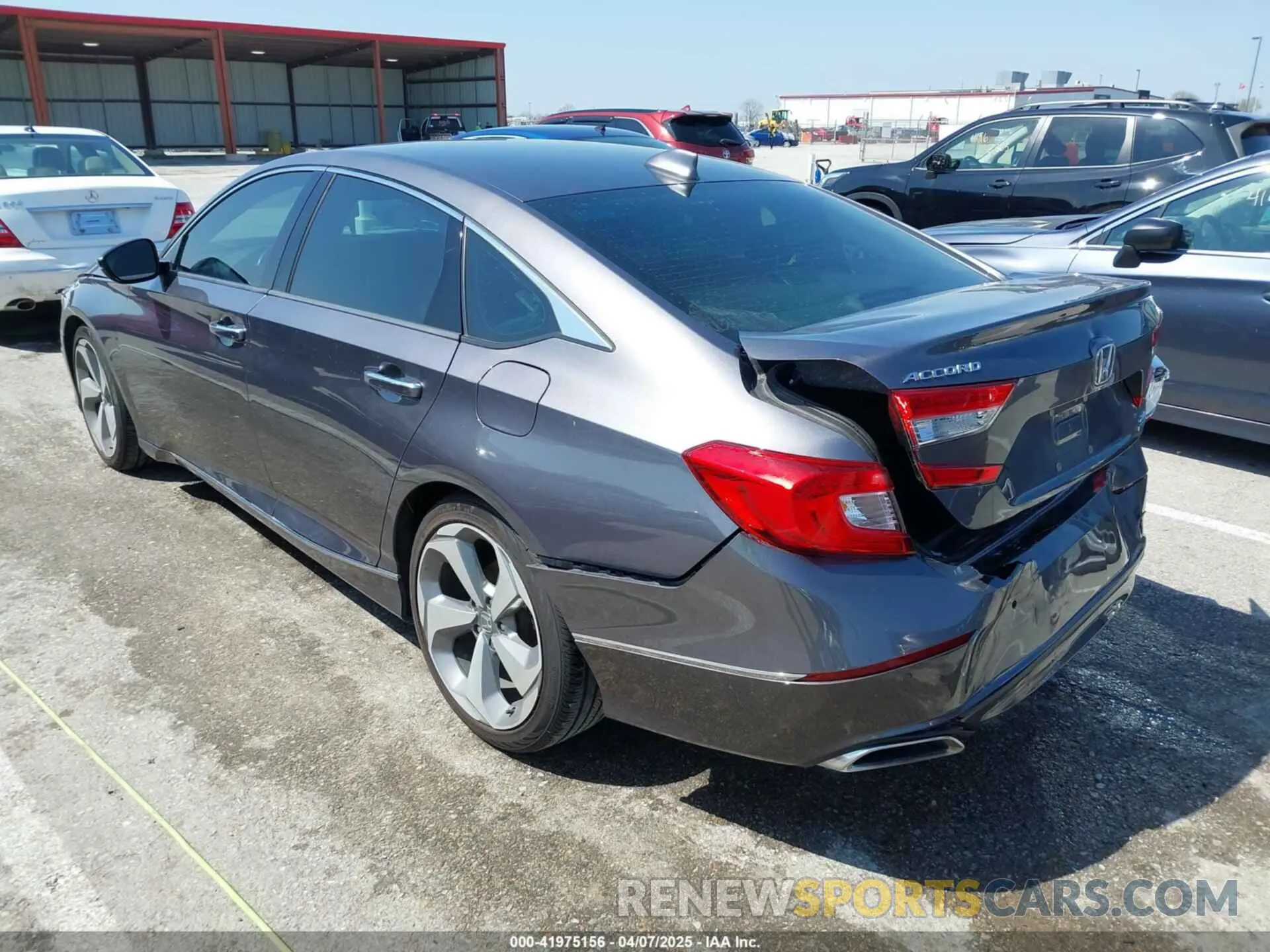 3 Photograph of a damaged car 1HGCV2F92KA016179 HONDA ACCORD 2019