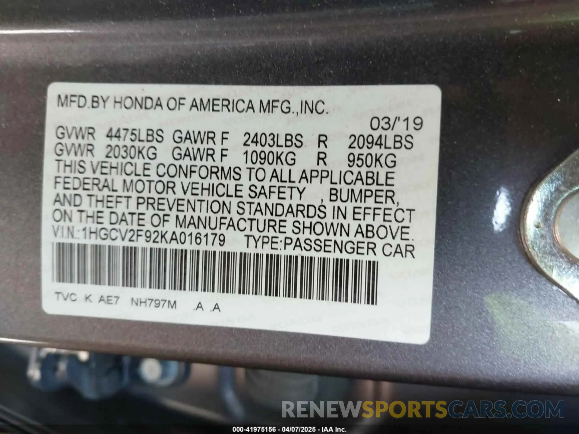 9 Photograph of a damaged car 1HGCV2F92KA016179 HONDA ACCORD 2019