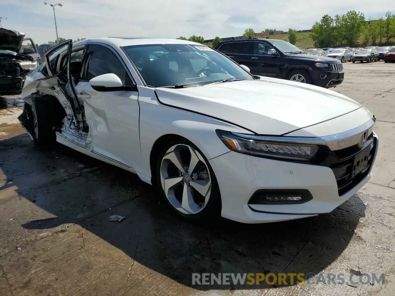 4 Photograph of a damaged car 1HGCV2F93KA018572 HONDA ACCORD 2019