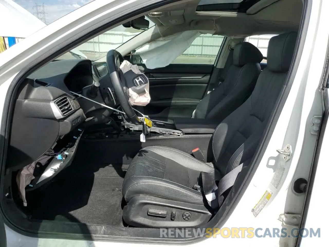 7 Photograph of a damaged car 1HGCV2F93KA018572 HONDA ACCORD 2019