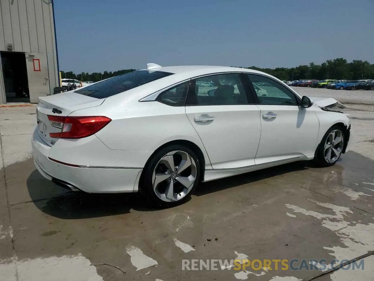 3 Photograph of a damaged car 1HGCV2F94KA032996 HONDA ACCORD 2019