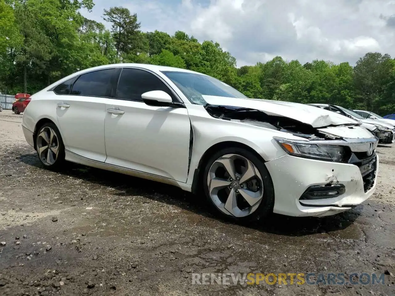 4 Photograph of a damaged car 1HGCV2F94KA033470 HONDA ACCORD 2019
