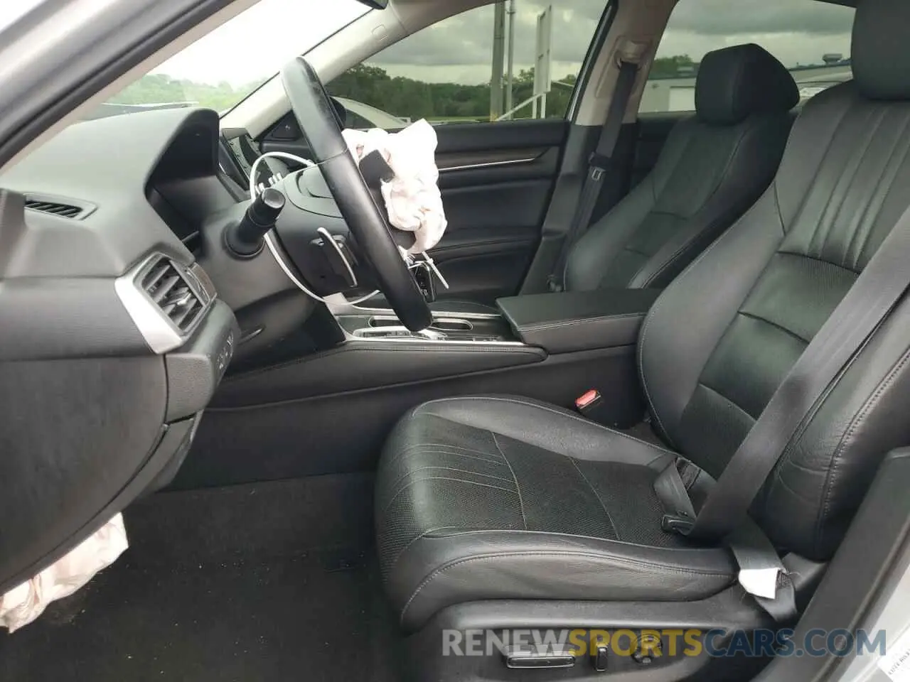 7 Photograph of a damaged car 1HGCV2F95KA002485 HONDA ACCORD 2019