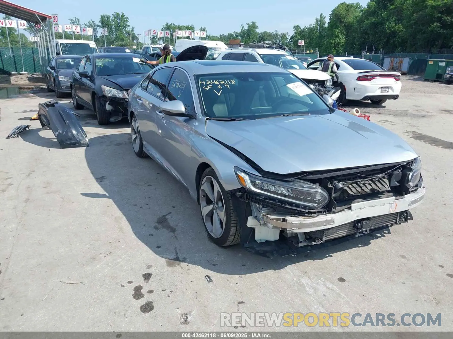 1 Photograph of a damaged car 1HGCV2F96KA018937 HONDA ACCORD 2019