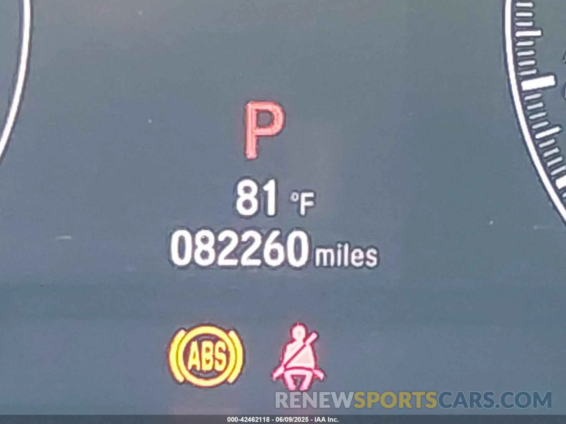16 Photograph of a damaged car 1HGCV2F96KA018937 HONDA ACCORD 2019