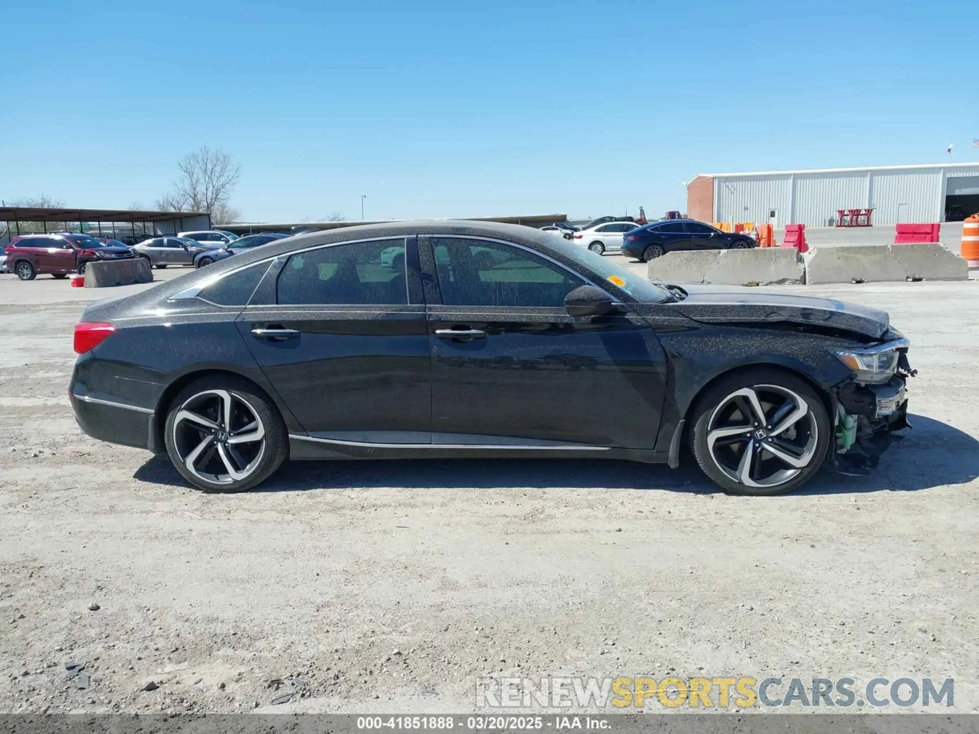 13 Photograph of a damaged car 1HGCV2F96KA034782 HONDA ACCORD 2019
