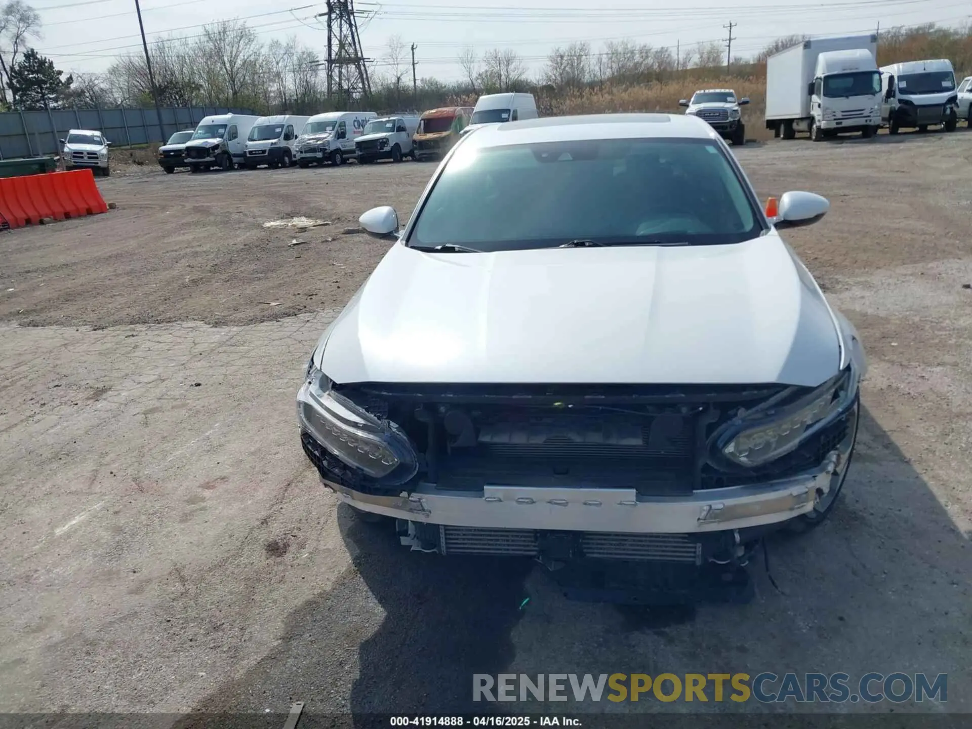 12 Photograph of a damaged car 1HGCV2F98KA010158 HONDA ACCORD 2019