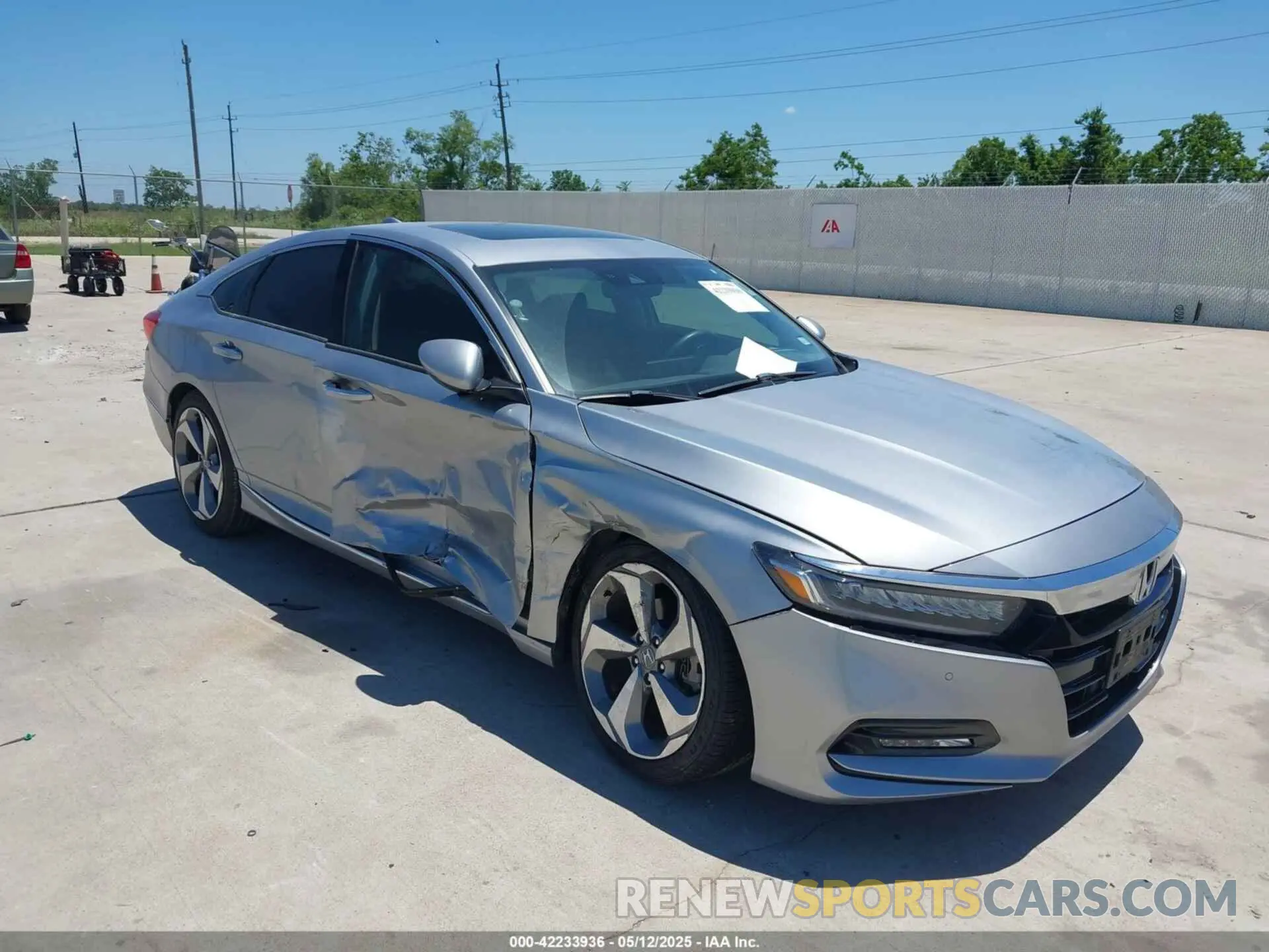1 Photograph of a damaged car 1HGCV2F99KA002506 HONDA ACCORD 2019