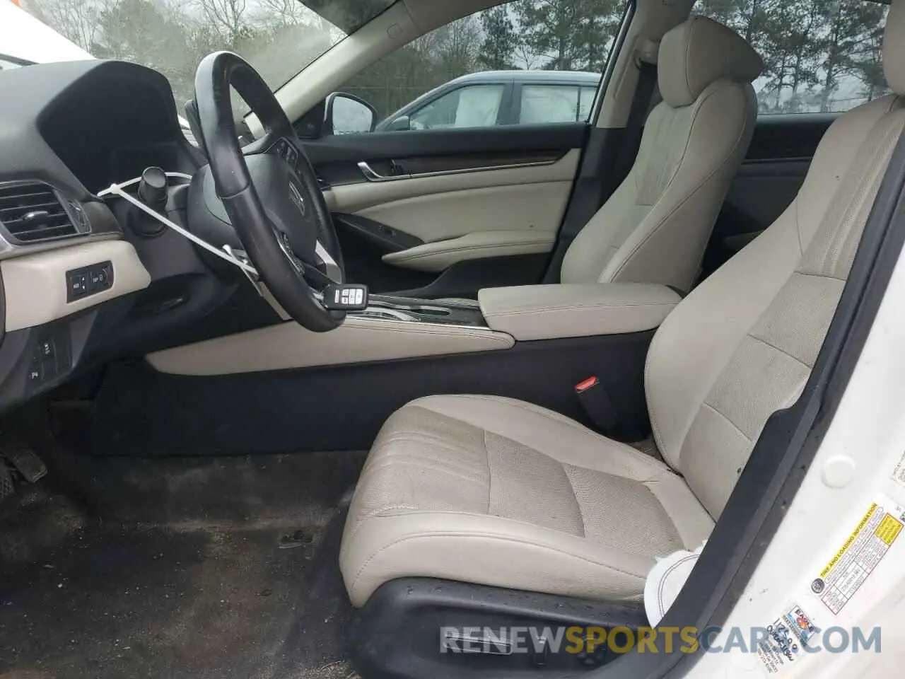 7 Photograph of a damaged car 1HGCV2F99KA005213 HONDA ACCORD 2019