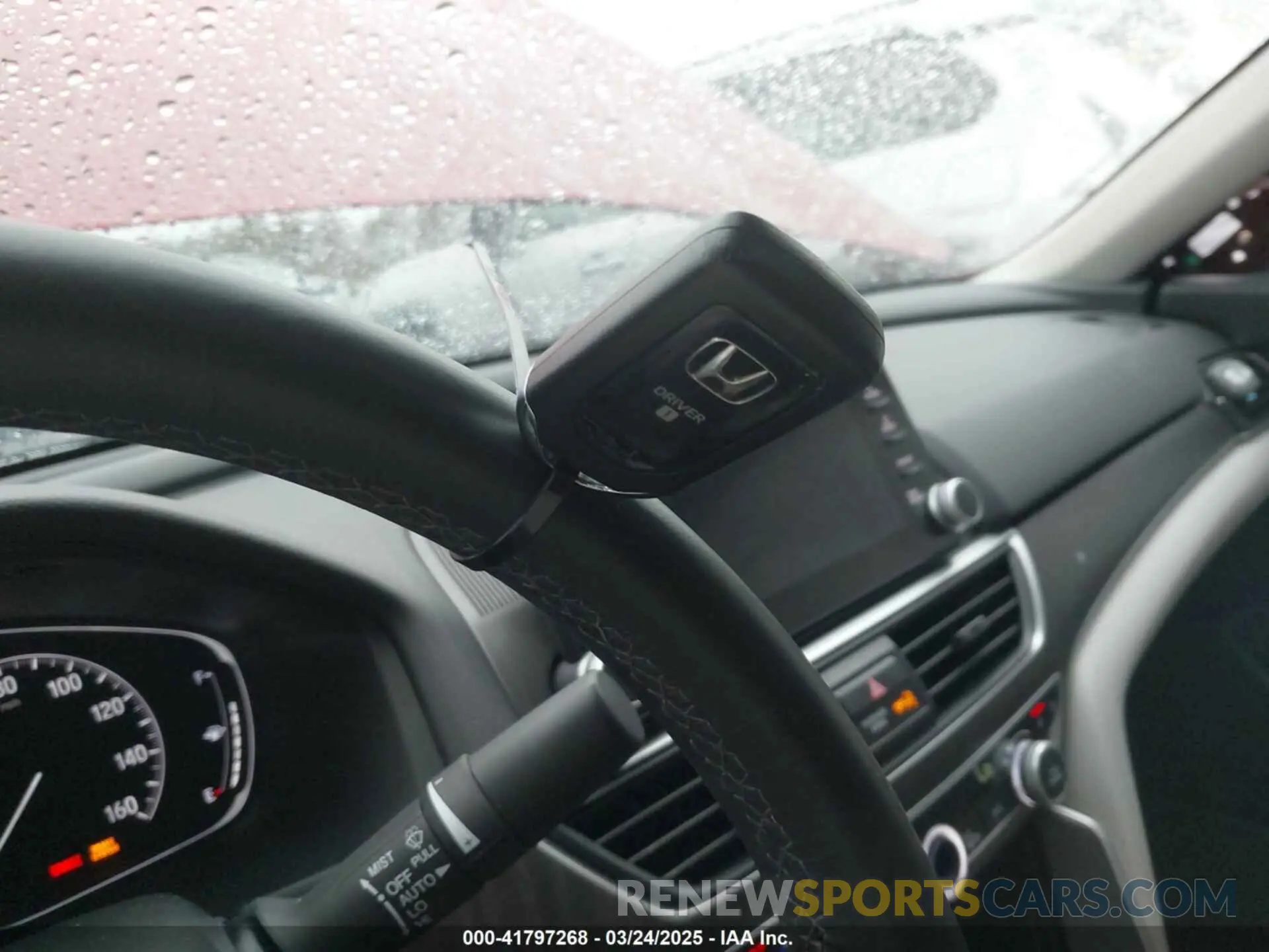 11 Photograph of a damaged car 1HGCV2F99KA025915 HONDA ACCORD 2019