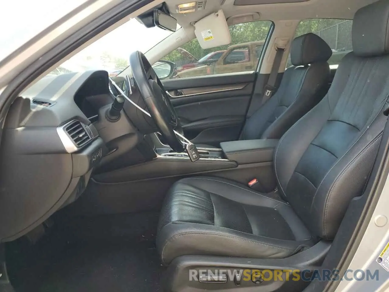 7 Photograph of a damaged car 1HGCV2F99KA029897 HONDA ACCORD 2019