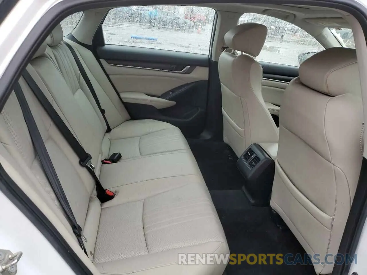 11 Photograph of a damaged car 1HGCV2F9XKA013255 HONDA ACCORD 2019