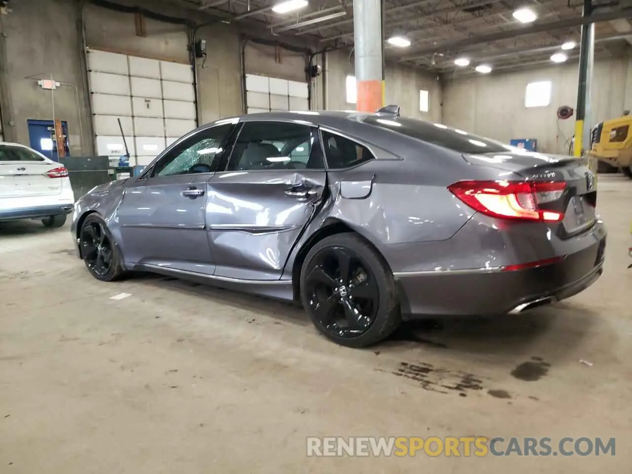 2 Photograph of a damaged car 1HGCV2F9XKA032095 HONDA ACCORD 2019