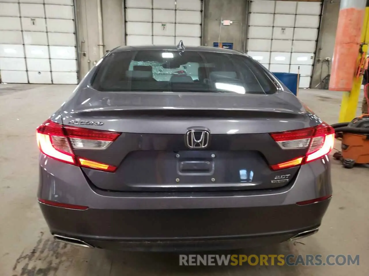 6 Photograph of a damaged car 1HGCV2F9XKA032095 HONDA ACCORD 2019