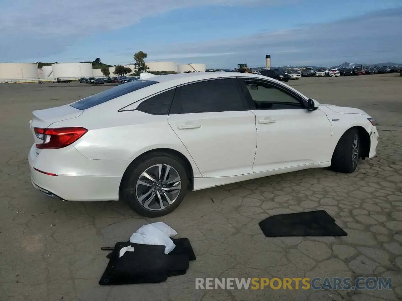 3 Photograph of a damaged car 1HGCV3F12KA009314 HONDA ACCORD 2019