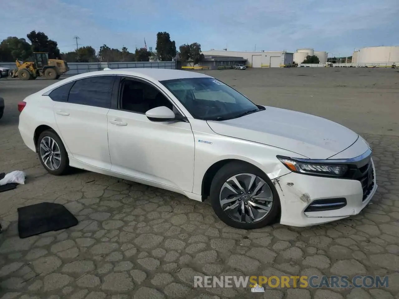 4 Photograph of a damaged car 1HGCV3F12KA009314 HONDA ACCORD 2019