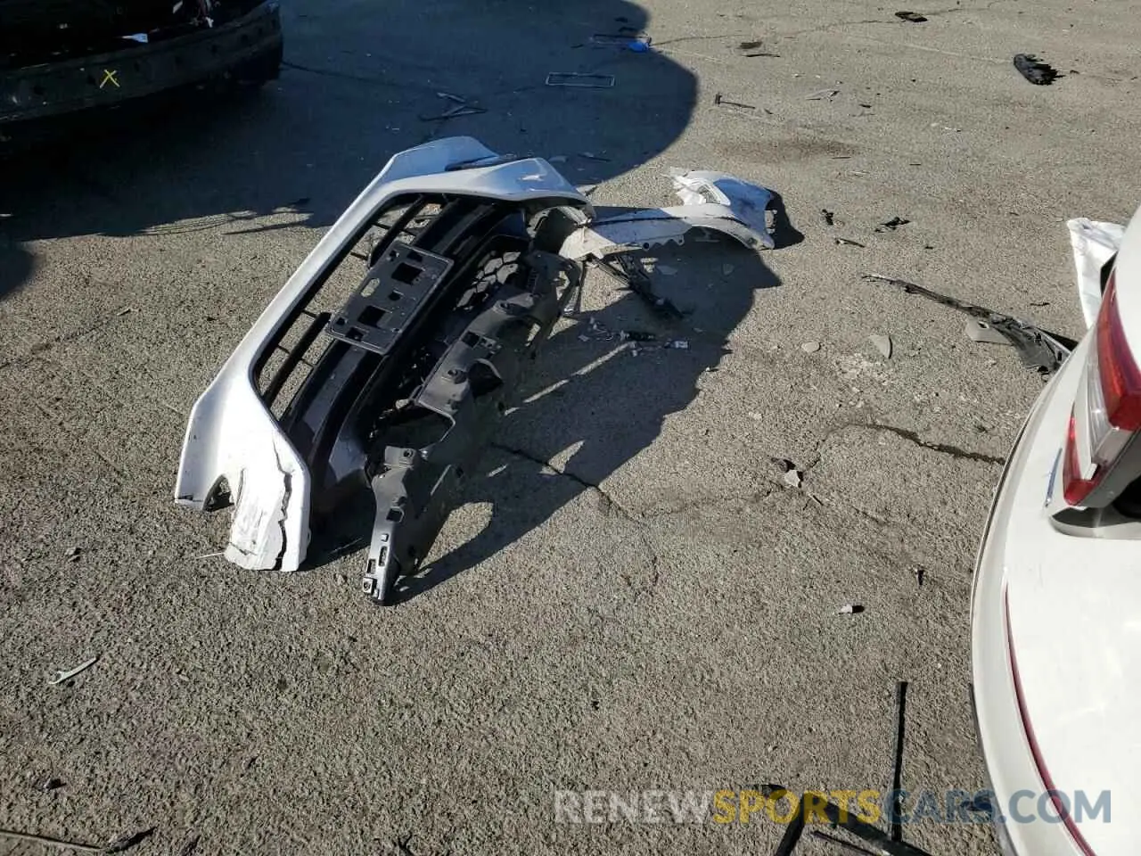12 Photograph of a damaged car 1HGCV3F43KA017609 HONDA ACCORD 2019