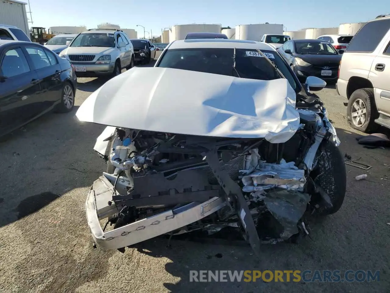 5 Photograph of a damaged car 1HGCV3F43KA017609 HONDA ACCORD 2019
