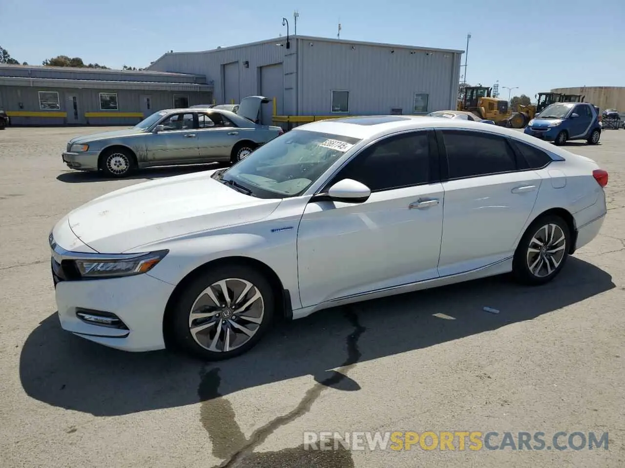 1 Photograph of a damaged car 1HGCV3F43KA018937 HONDA ACCORD 2019