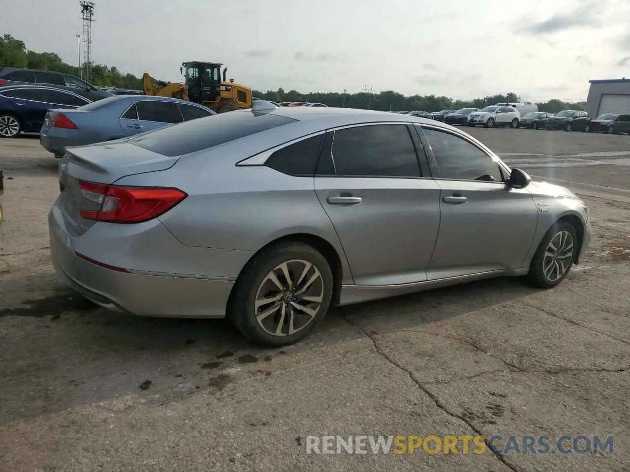 3 Photograph of a damaged car 1HGCV3F51KA011834 HONDA ACCORD 2019