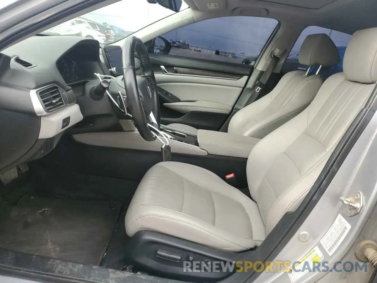 7 Photograph of a damaged car 1HGCV3F51KA011834 HONDA ACCORD 2019