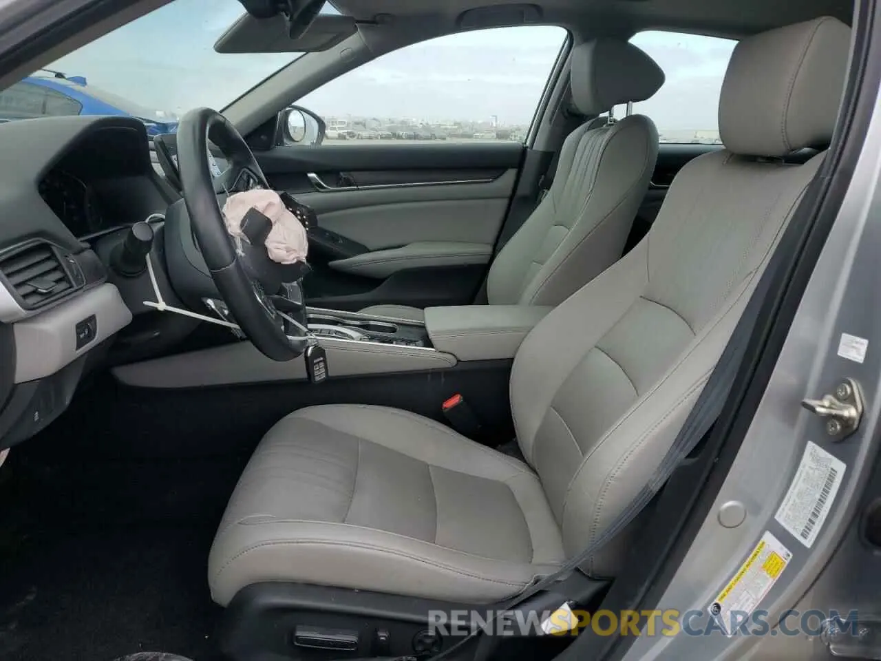 7 Photograph of a damaged car 1HGCV3F52KA016265 HONDA ACCORD 2019