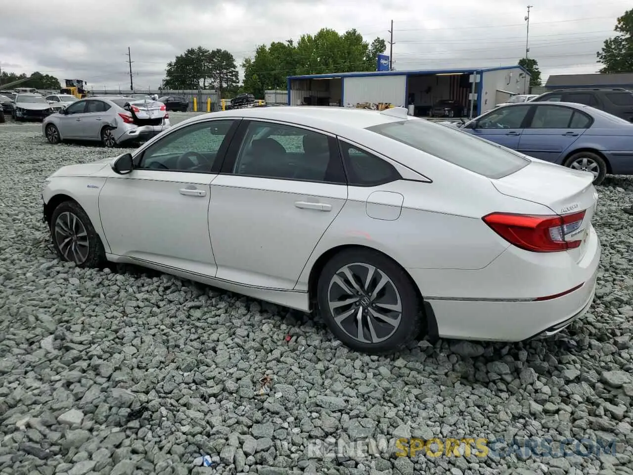 2 Photograph of a damaged car 1HGCV3F53KA013794 HONDA ACCORD 2019