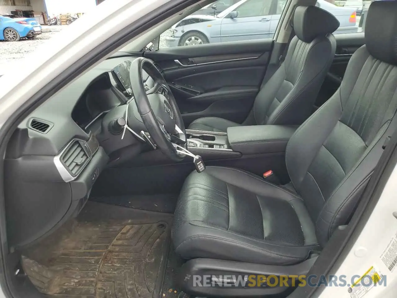 7 Photograph of a damaged car 1HGCV3F53KA013794 HONDA ACCORD 2019