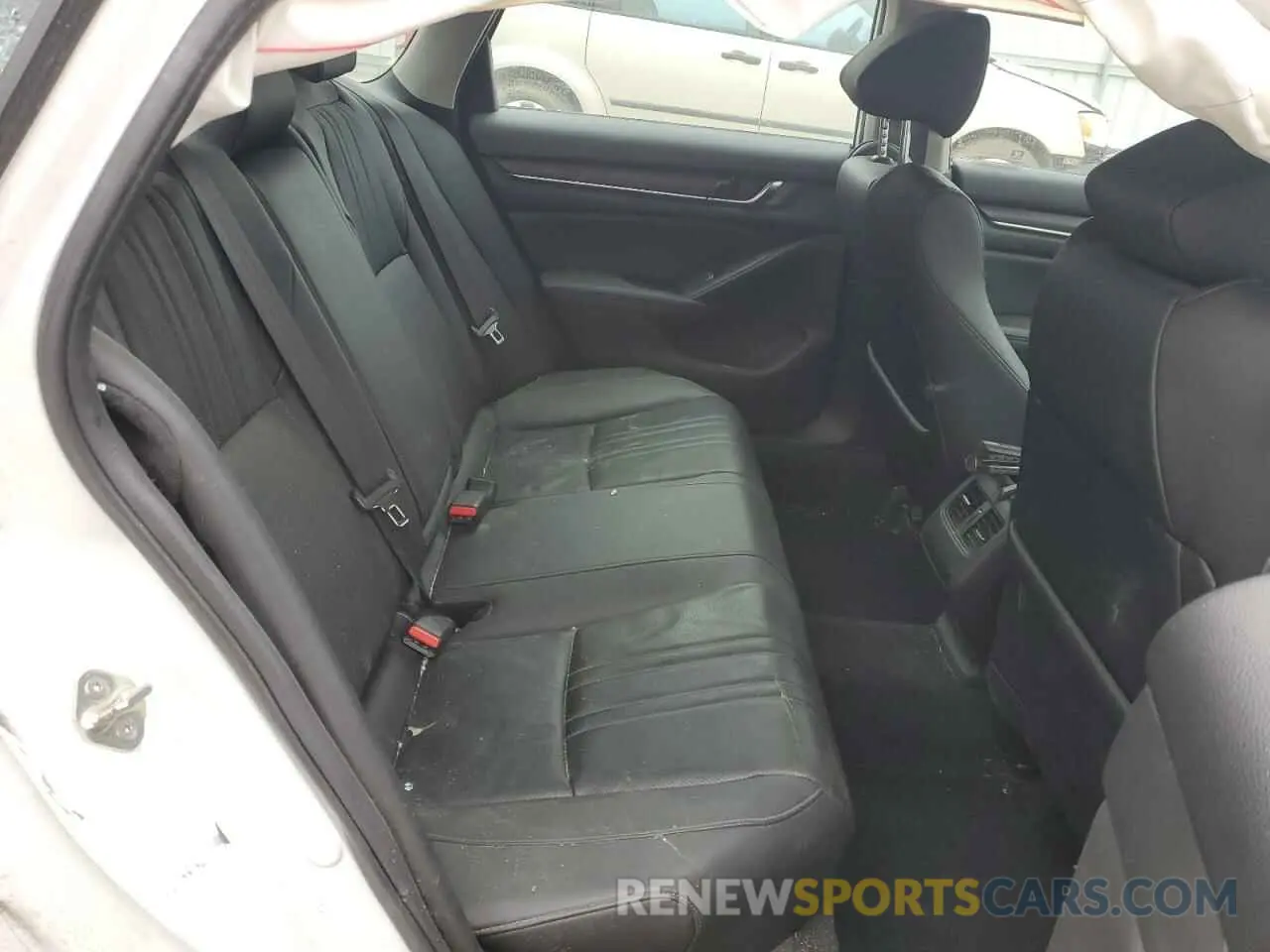 11 Photograph of a damaged car 1HGCV3F57KA004855 HONDA ACCORD 2019